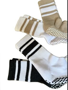 NEW BALANCE COLLECTION Striped Grip Crew Non Slip Socks - Black, & Tan Mid Crew